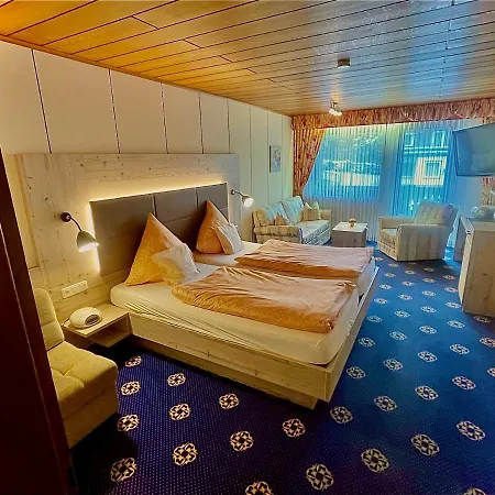 Hotel Goebel 3*