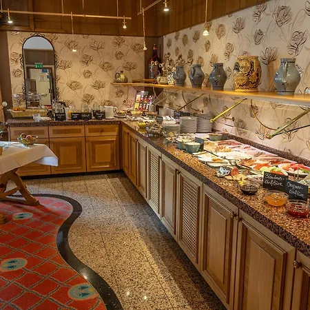 Готель Goebel Віллінген