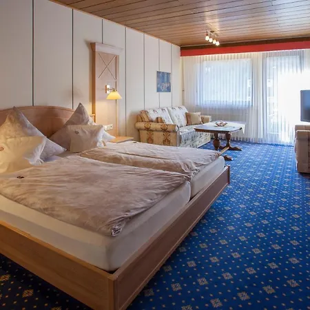 Goebel Garni فندق