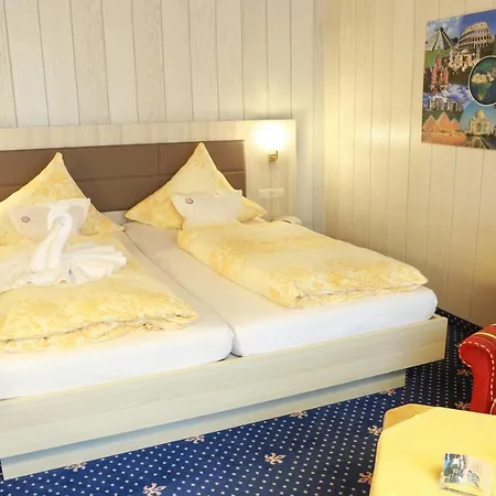Hotel Goebel 3*